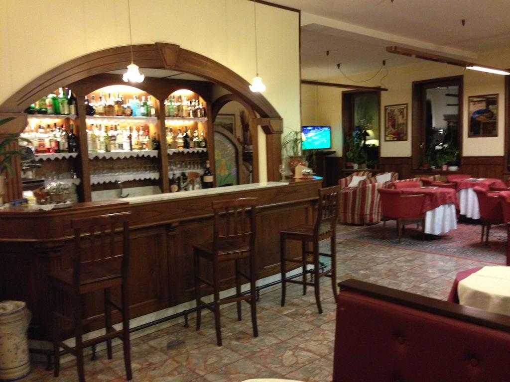 Hotel Cimone 리올루나토 외부 사진